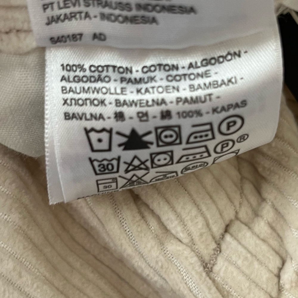 NWT Levi’s math club flared corduroy trousers pants 28 - Picture 12 of 12